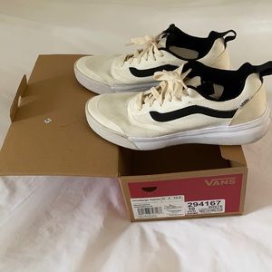 Men’s Vans Ultra Range size 10